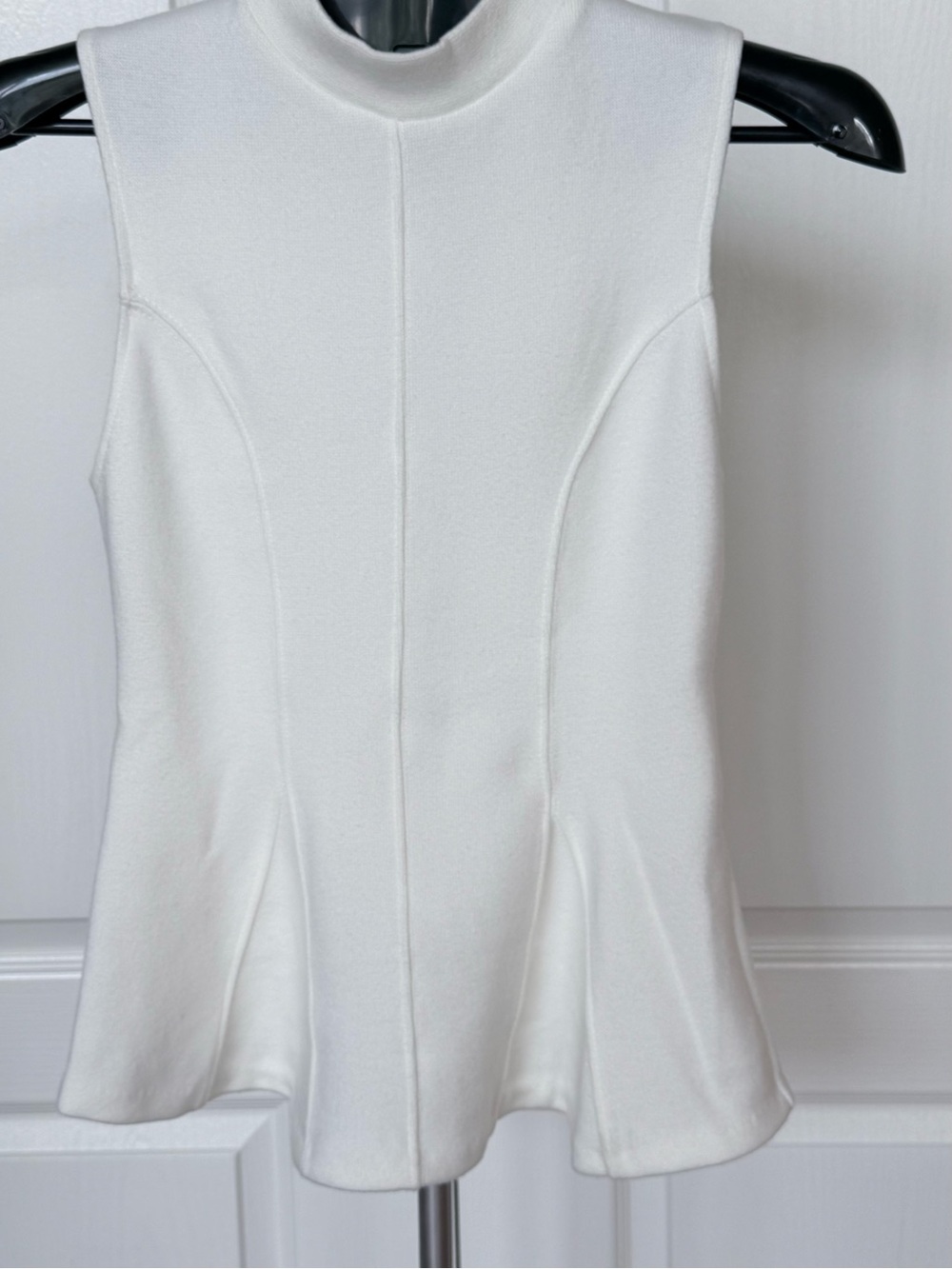 ZARA Ivory Sleeveless Mock Neck Knit Top with Flare Size S✨